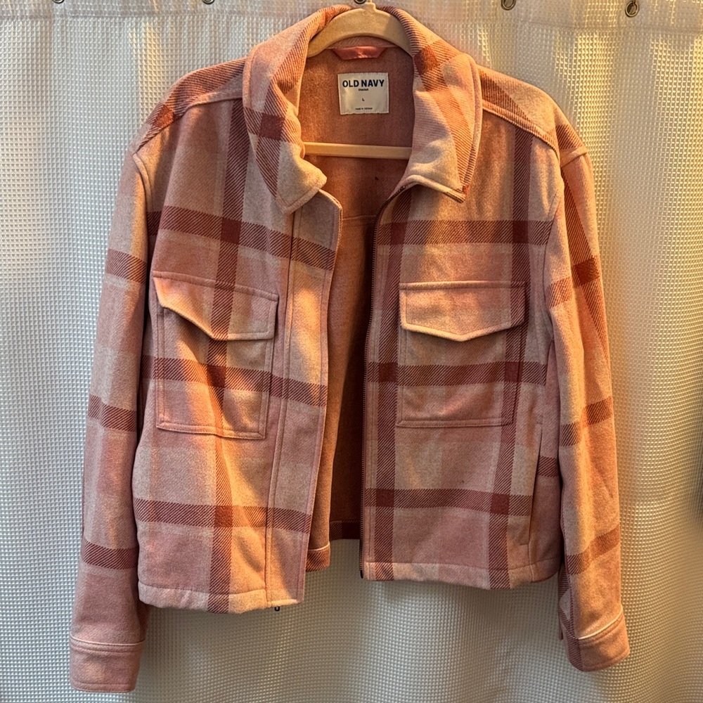 Old Navy Women's Cropped Pink and Tan Plaid Shacket